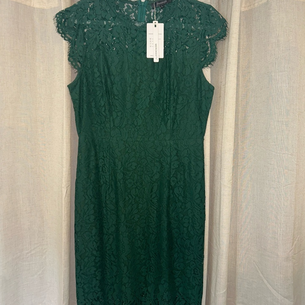 Elegant Emerald Green Dress